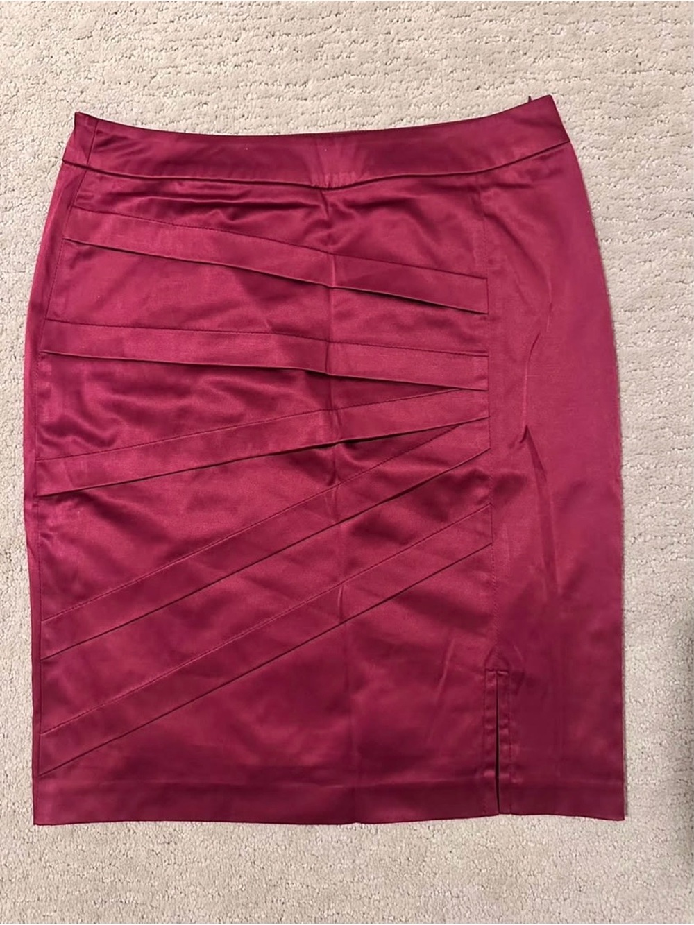 Women's Purple-red Pleated-Detail Pencil Skirt - Brand New